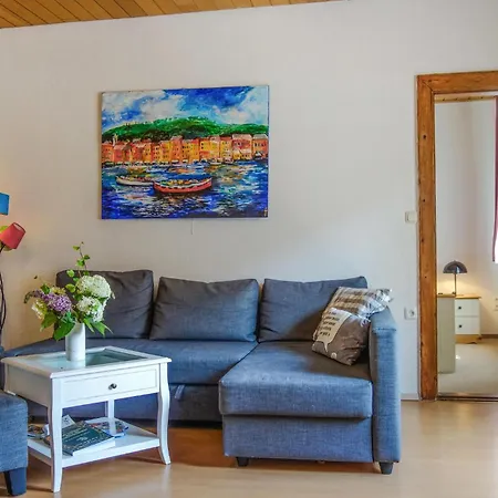 Stunning In Elbe Apartment